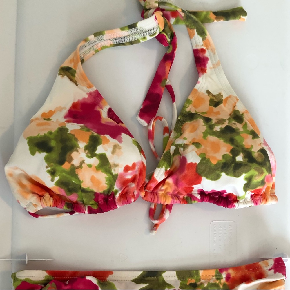 Tommy Bahama bathing suit set